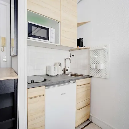 Holiday home Charming - 2p - Batignolles Paris